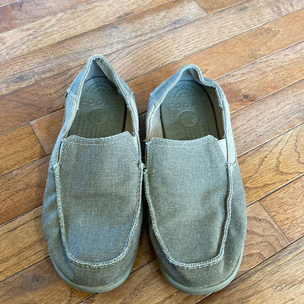 Kids junior 6 crocs loafers shoes slip on